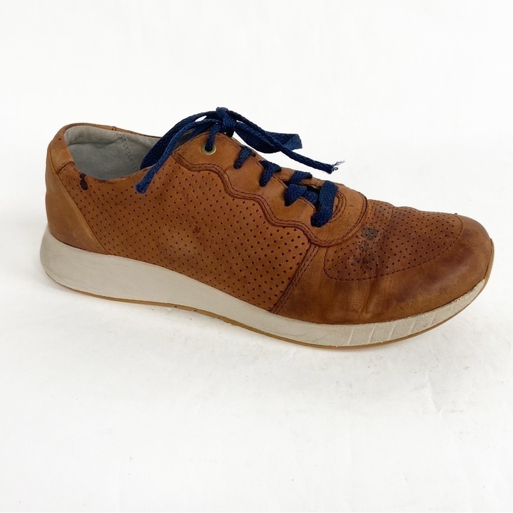 Dansko Christina Leather Nubuck Lace Up Sneaker